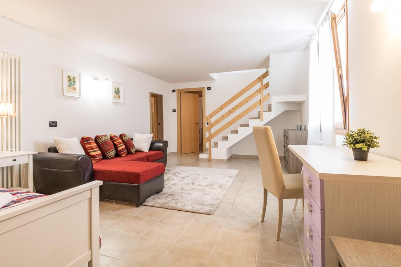 Apartment Gli Ulivi 4 - Tremezzina เตรเมสโซ ภายนอก รูปภาพ